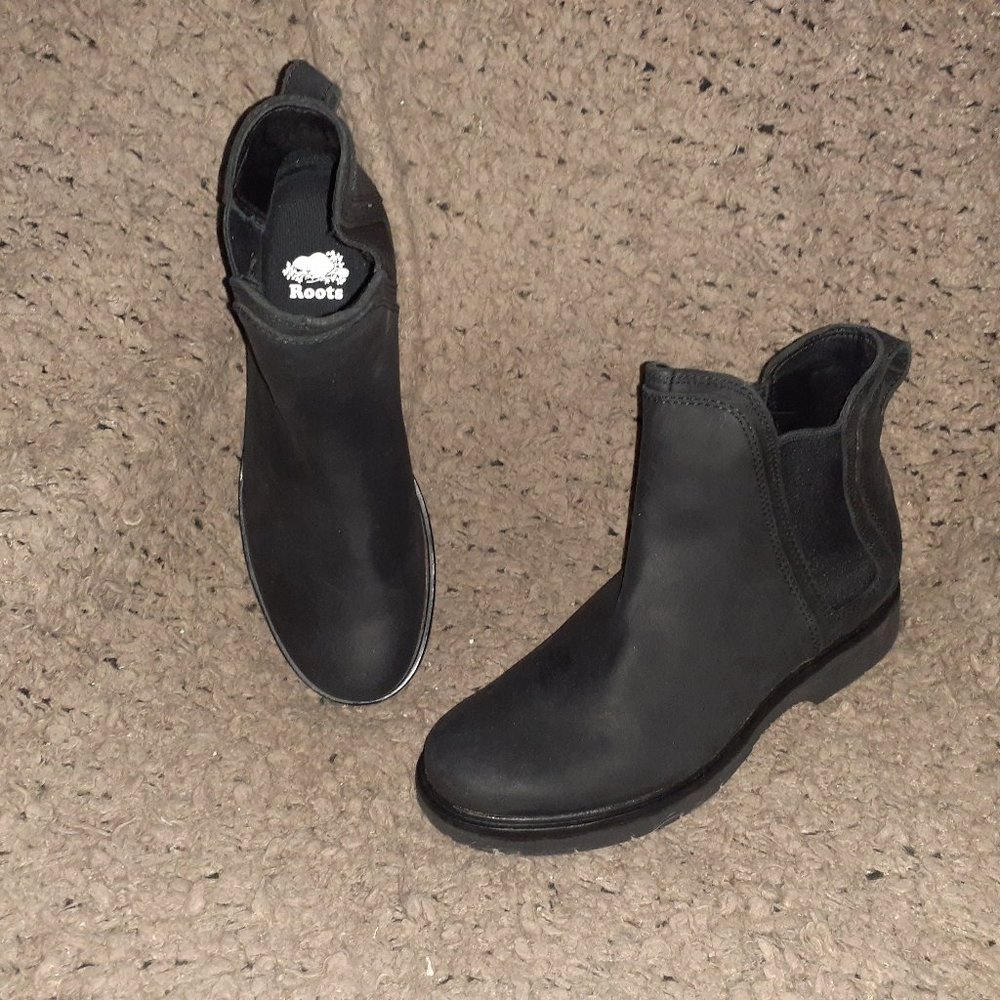 ROOTS-Canada-Black Nubuck Chelsea Boots-Junction-Sz 7.5-New/No Box